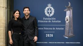 Lionel Messi y su esposa Antonela Roccuzzo en la víspera de recibir el Premio Princesa de Asturias de los Deportes.