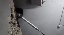 El búnker descubierto en Guayaquil tenía un sistema hidráulico de seguridad instalado en el área de una cisterna.