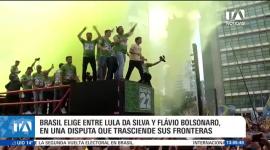 Frente a la expectativa regional por el giro político en Brasil, expertos recomiendan que el país sostenga sus nexos comerciales con el vencedor de la contienda. Un reportaje de Brigette Mancheno