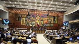 La Asamblea Nacional aprobó con 85 votos el inicio de una fiscalización por presuntos cobros indebidos a funcionarios del Municipio de Quito.