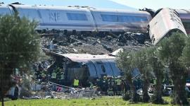El choque de dos trenes en Toledo provocó decenas de muertos y heridos.