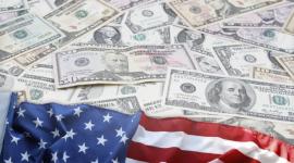 La economía estadounidense creció en el tercer trimestre del año pese a que la inflación se mantiene alta.