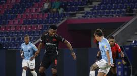 Cotejo entre Universidad Católica vs. Liga Deportiva Universitaria de Quito, por la semifinal de ida de la Copa Ecuador.