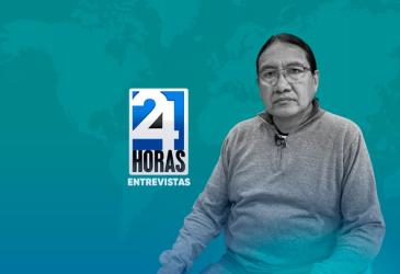 Floresmilo Simbaña, exdirigente de la Conaie, señaló que es necesario comprender la labor que ha realizado el Gobierno, al que acusa de repartir tractores y entregar bonos con la intención de dividir a las organizaciones sociales.