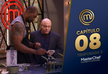 Chef Rausch ayudando a Beber en la cocina