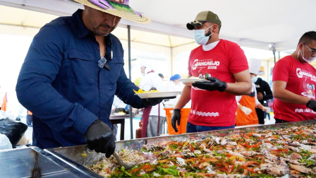 Naranjal preparó la ensalada de cangrejo más grande del mundo el 3 de agosto del 2025.