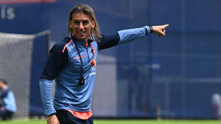 El entrenador Sebastián Beccacece dirige a Ecuador desde el 2024. Será el DT de la Tricolor en el Mundial de Norteamérica 2026.