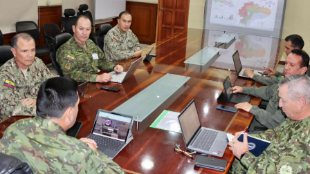 El Alto Mando Militar se reunió en Quito, este miércoles 10 de septiembre del 2025, para definir una nueva estrategia de seguridad