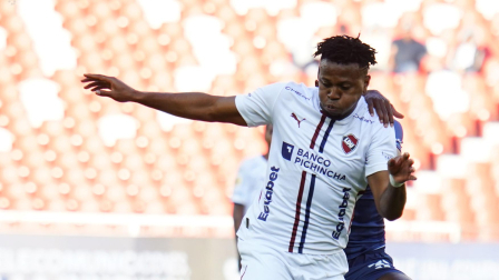 Michael Estrada, delantero de Liga de Quito, marcó dos goles en la victoria ante Universidad Católica.