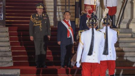 José María Balcázar ingresó al Palacio de Gobierno en su primer día como presidente interino de Perú.