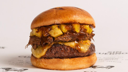 Las hamburguesas se regalarán a los primeros 1 000 asistentes al nuevo restaurante en la capital.