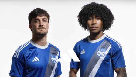 Emelec presentó su nueva camiseta para el 2026.
