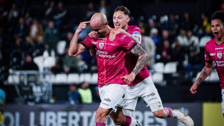 Independiente del Valle en la victoria de Copa Libertadores ante Libertad de Paraguay.