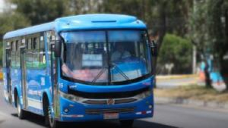 El servicio de buses de Quito reducirá su horario de servicio tras la eliminación del subsidio al diésel.