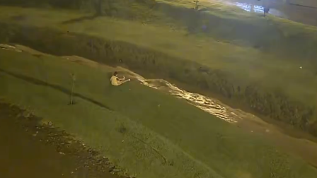 Adolescente se lanza al río en Cuenca para rescatar a su perro video