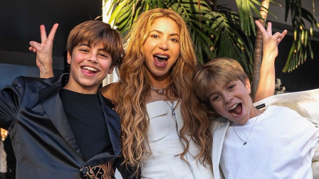 Sasha y Milán, hijos de Shakira y Piqué, continúan su camino en la música.