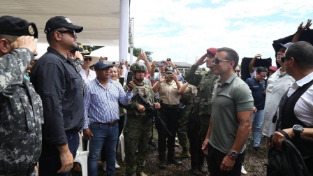 El Gobierno de Ecuador decretó un nuevo conflicto armado interno en el país.