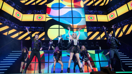 Todo el elenco de soy luna en concierto, en su última gira por latinoamérica