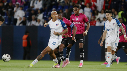 Sangolqui, miércoles 8 de julio del 2026Cotejo entre Independiente Jrs vs. Liga Deportiva Universitaria de Quito, por los 16avos del campeonato de fútbol Ecuatoriano, Copa Ecuador 2026,  en el Estadio Banco de Guayaquil Fotos :API /Rolando Enríquez