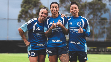 Cruzeiro enfrenta a Independiente de Santa Fe en la semifinales de la Libertadores Femenina.