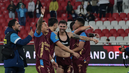 Encuentro entre Liga de Quito vs Marcará en el estadio Rodrigo Paz.