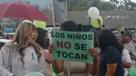 Los padres de familia de las víctimas realizaron una protesta para pedir justicia para sus hijos.