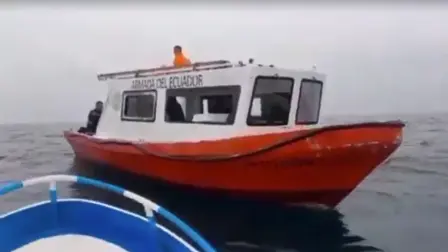 Esa es la lancha que fue atacada en Ecuador, este viernes 23 de mayo del 2025