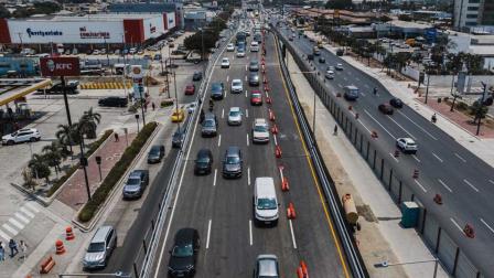 La avenida de Las Américas es una de las más congestionadas en el norte de Guayaquil.
