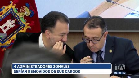 4 administradores zonales de Quito serían removidos de sus cargos tras proceso de evaluación del Municipio al cumplirse dos años de gestión. 

Vía: Stephany Paz