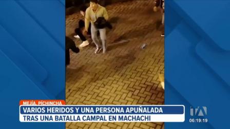 Varios heridos dejó una batalla campal en Machachi, en el cantón Mejía, tras un enfrentamiento entre personas en estado etílico. 

Vía: Gustavo Jaramillo