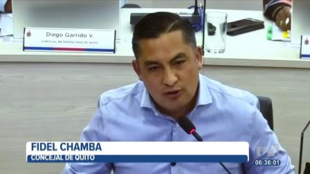 Concejales metropolitanos aseguran que no existe planificación por parte de Emaseo; los ediles se refirieron a varias negligencias.
Vía: Stephany Paz