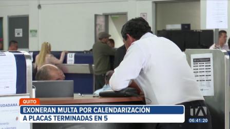 Los vehículos cuyas placas terminen en cinco serán exonerados de la multa por calendarización en Quito. Esto, debido a los problemas en el sistema de la Agencia Nacional de Tránsito.
Vía: Juan Miguel Rodríguez