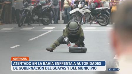 La responsabilidad sobre el manejo del atentado en la Bahía de Guayaquil enfrenta a la Gobernadora del Guayas y al presidente de la empresa municipal Segura EP. 

Vía: Astrid Singre