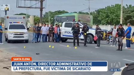 Antón tras recibir los disparos, perdió el control de su camioneta y se estrelló contra los exteriores de un conjunto residencial.