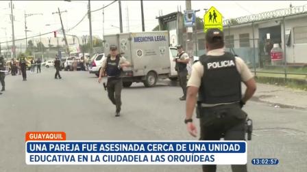 Al menos 6 personas fueron víctimas de ataques armados en Guayaquil en las últimas 24 horas, dos de ellas presentan tatuajes alusivos a una banda delictiva.
Vía: Astrid Singre