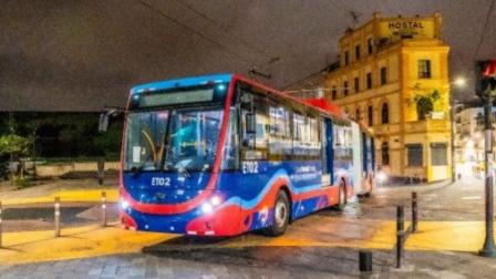 El Trolebús tiene 36 paradas, pero solo se podrá embarcar en El Labrador durante el horario extendido.