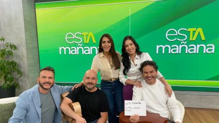 Tercer Mundo visitó el set de esTAmañana, el lunes 23 de junio del 2025, compartió sus canciones y anécdotas.