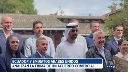 Empresarios y autoridades de Ecuador se reunieron con la delegación emiratí para fortalecer la presencia del país en exportaciones.
Un reportaje de María Gracia Chacón
