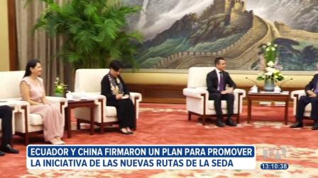 La apertura a productos ecuatorianos de exportación y la atracción de financiamiento chino son los resultados de la gira de Daniel Noboa por China.
Un reportaje de Bernarda Cevallos