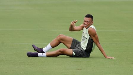 Kylian Mbappé de Real Madrid participó del último entrenamiento del Real Madrid, en The Gardens North County District Park de Palm Beach, Florida.