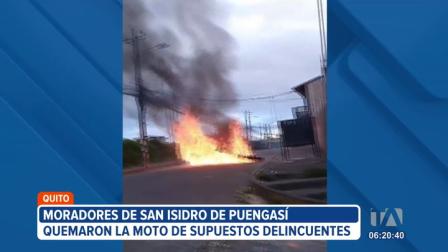 En San Isidro de Puengasí, al sur de Quito, moradores incendiaron la moto de sospechosos. En el sector exigen mayor seguridad y patrullajes policiales.

Un reportaje de Brigette Mancheno