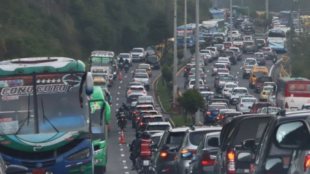 La medida de restricción Pico y Placa rige en la zona urbana de Quito.