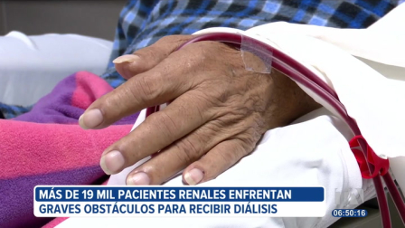 Más de 19 mil pacientes renales en el país enfrentan serias dificultades para acceder a su tratamiento. La Federación Médica alerta una crisis en el sistema de salud.
Un reportaje de Ismenia Solórzano