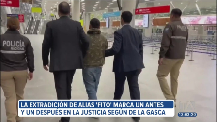 El ministro de Gobierno, José De la Gasca, adelantó que con la extradición de alias Fito se buscará el envío de otros cabecillas, e incluso de políticos solicitados por Estados Unidos.
Un reportaje de Astrid Singre