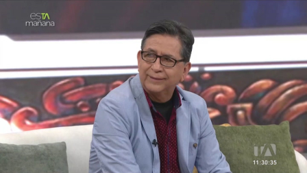Galería viva: El pintor contemporáneo Jorge Perugachy habla de su experiencia al ser parte de una galería en China.