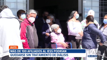 Más de cien afiliados del Instituto Ecuatoriano de Seguridad Social en el sur de Quito denuncian que se quedarán sin recibir su tratamiento de diálisis. A través de un comunicado el IESS puso fin al convenio donde se atendía los pacientes.

Un reportaje de Juan Miguel Rodríguez