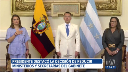 Como parte del homenaje a Guayaquil, el presidente Daniel Noboa lideró la sesión conmemorativa en la Gobernación del Guayas.

Un reportaje de Ericka Vera