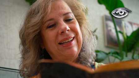 Más que un recetario, fue la respuesta de una mujer ante la adversidad. Delia Crespo de Ordoñez convirtió la cocina en ciencia y herencia, creando uno de los libros más importantes de la gastronomía ecuatoriana. Descubre la historia que dio sabor a generaciones.