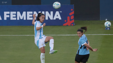Encuentro entre Uruguay VS Argentina por la Copa América Femenina en el estadio Banco Guayaquil