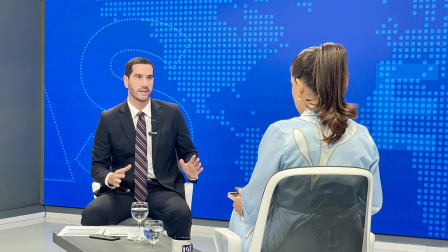 El ministro de Transporte, Roberto Luque, dio detalles sobre el proceso de desvinculación de funcionarios públicos, en Teleamazonas, este jueves 7 de agosto.